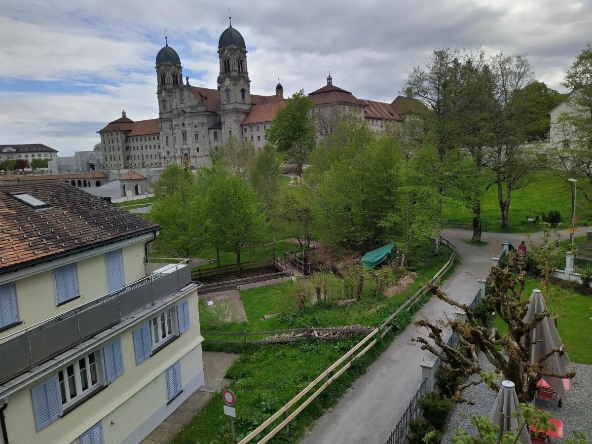 Gasthaus Meinradsberg 艾因西德伦 外观 照片